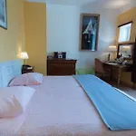 מלון Du Manet 4*