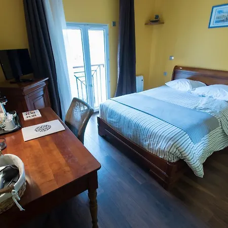 Du Manet Hotel Montigny-le-Bretonneux