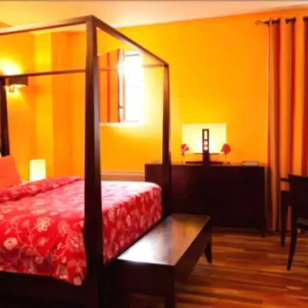فندق Du Manet 4*
